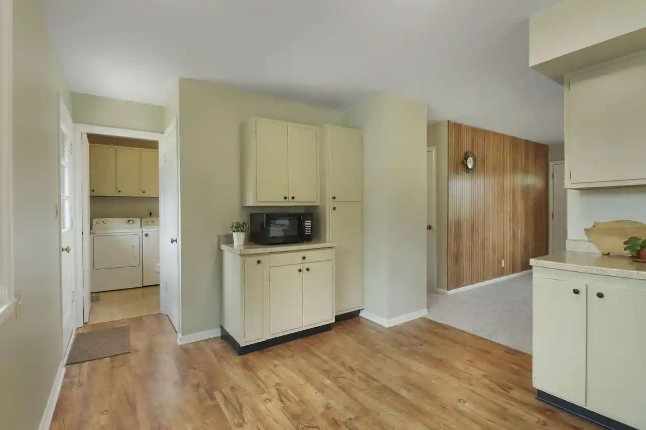 28th image of 1821 84th Pl Pl, Kenosha, WI 53143 | MLS# 1972630