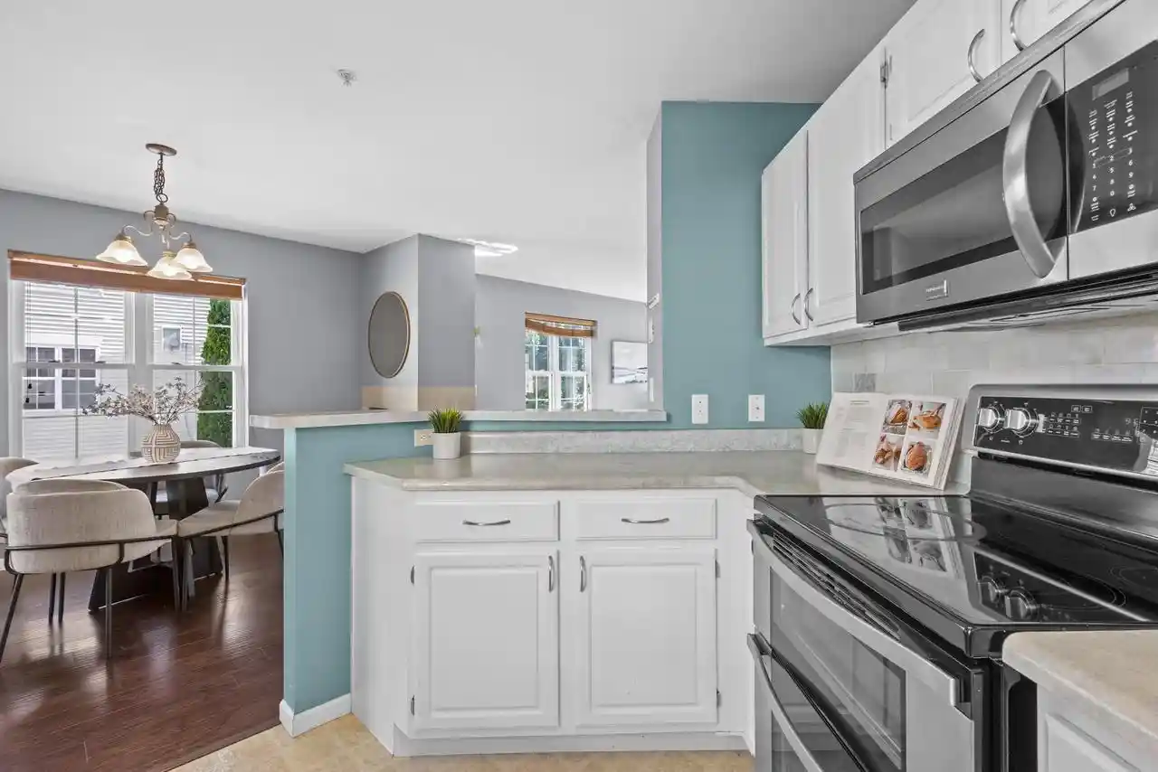 2nd image of 2041 Mckenna Boulevard Boulevard, Madison, WI 53711 | MLS# 2028543