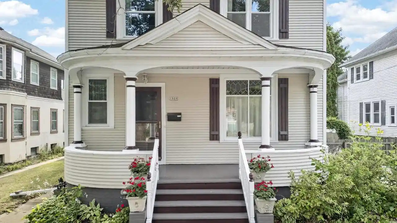 1st image of 1809 N 7th Street Street, Sheboygan, WI 53081 | MLS# 1972638