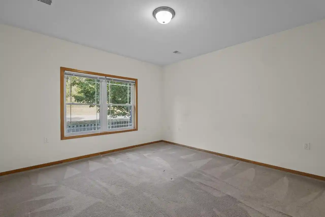 2nd image of 410 New Age Circle Circle #212, Verona, WI 53593 | MLS# 2028548