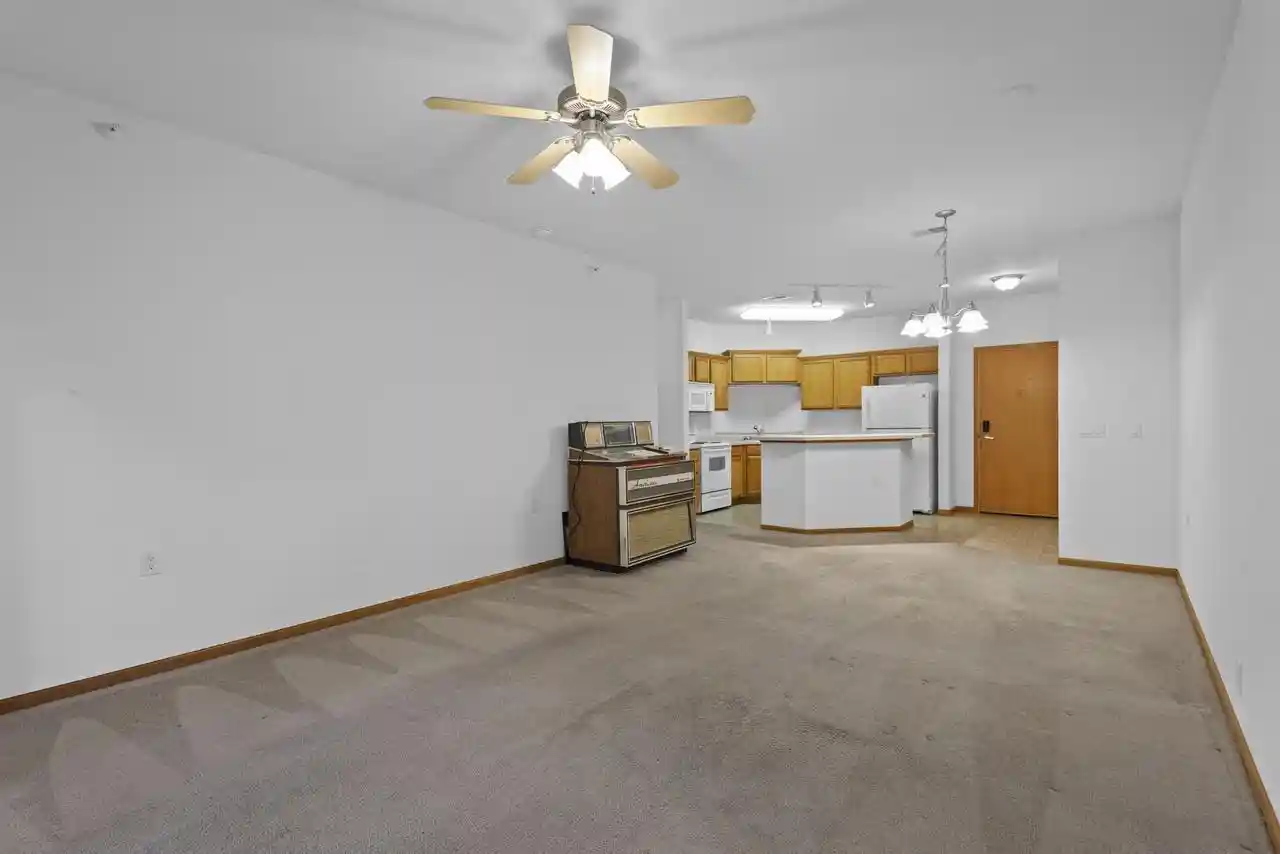2nd image of 410 New Age Cir Cir, Verona, WI 53593