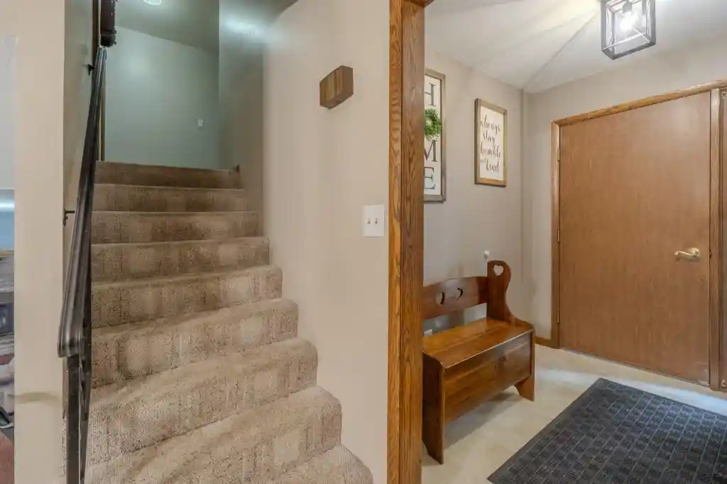 2nd image of 1311 Greenhill Dr Dr, Wausau, WI 54401 | MLS# 22603427
