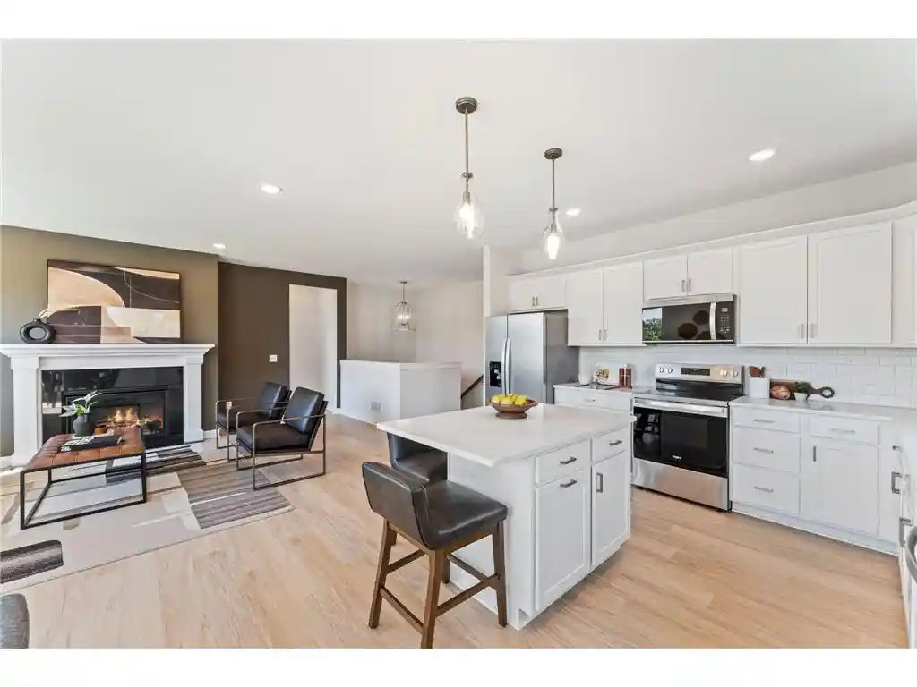 Photo 3 of Single family home for sale at 1125 Legacy Parkway Parkway, New Richmond, WI 54017 | MLS# 7113350 | Listing updated on 2026-09-20