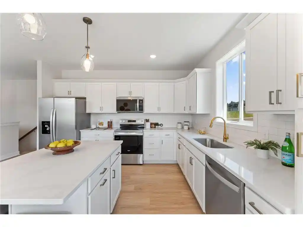 Photo 3 of Single family home for sale at 1125 Legacy Parkway Parkway, New Richmond, WI 54017 | MLS# 7113350 | Listing updated on 2026-10-11