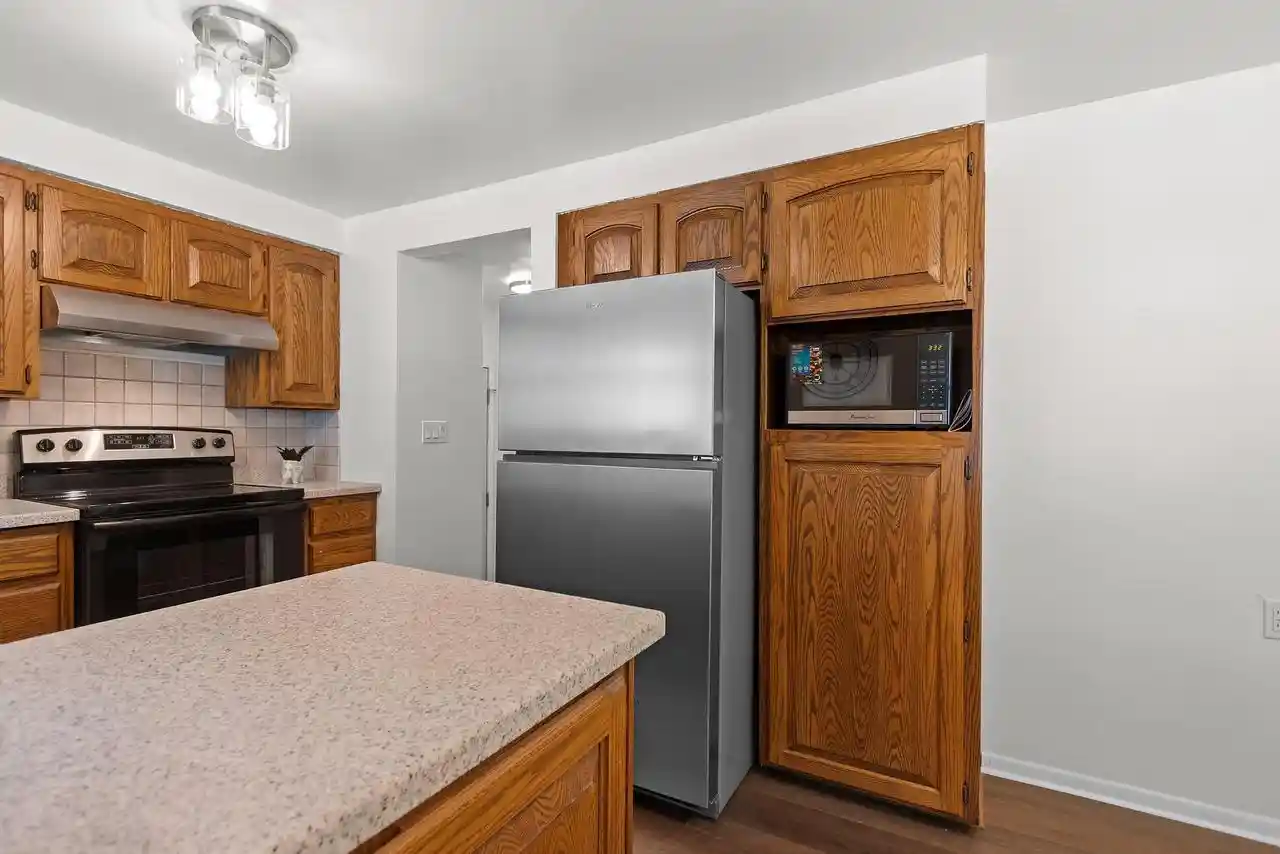 Photo 3 of Single family home for sale at 1135 Wirtz Avenue Avenue, Green Bay, WI 54304 | MLS# 50329487 | Listing updated on 2026-09-08