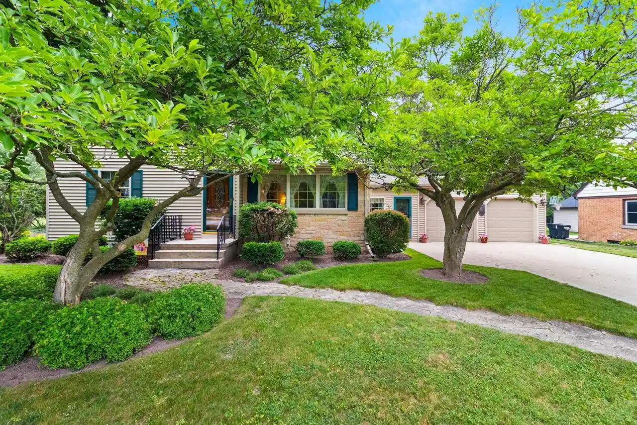 1st image of 3316 Waldo Boulevard Boulevard, Manitowoc, WI 54220 | MLS# 1972653