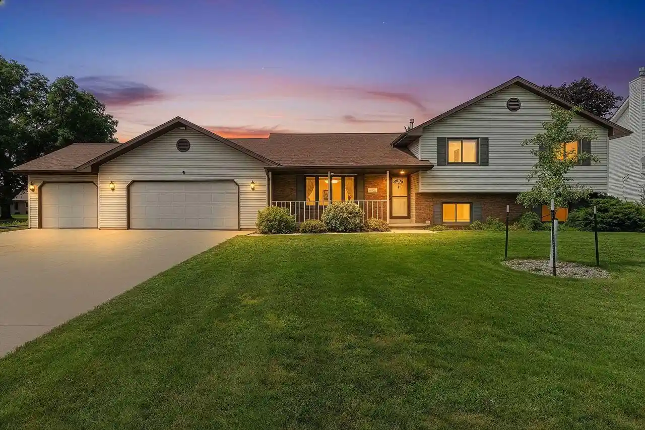 1st image of 1320 Orchard Court Court, Neenah, WI 54956 | MLS# 50329499