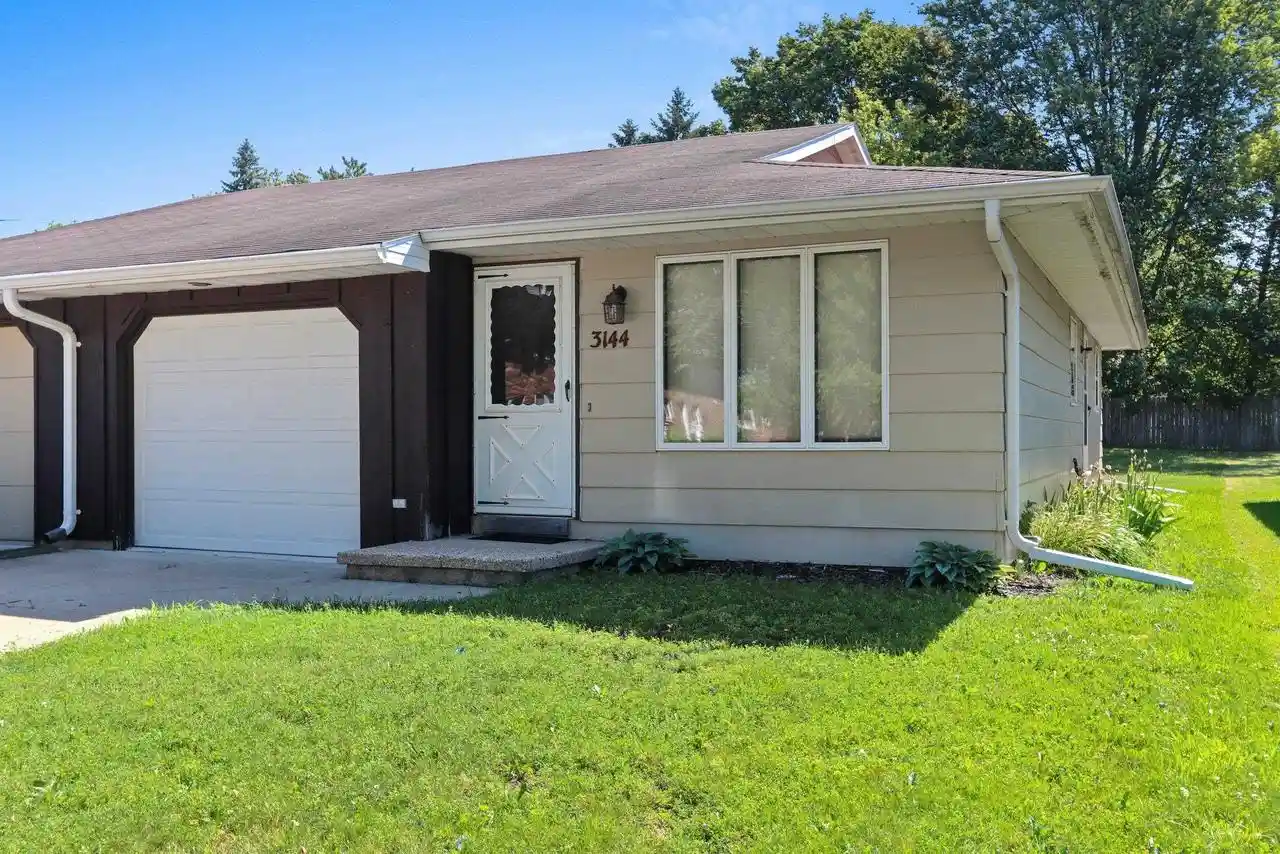 Homes for sale in Appleton, WI | 3144 N Lawe Street Street #3144, Appleton, WI 54911 | MLS# 50329504