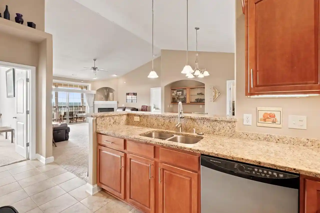 26th image of 173 N Lapham Street Street #306, Oconomowoc, WI 53066 | MLS# 1972666
