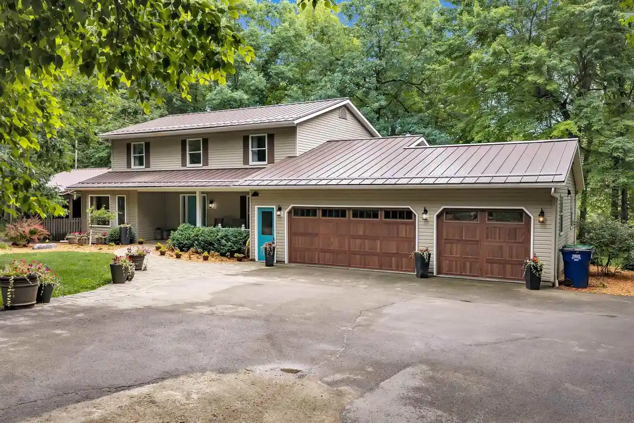 1st image of E2400 Lamplighter Lane Lane, Waupaca, WI 54981 | MLS# 50329500