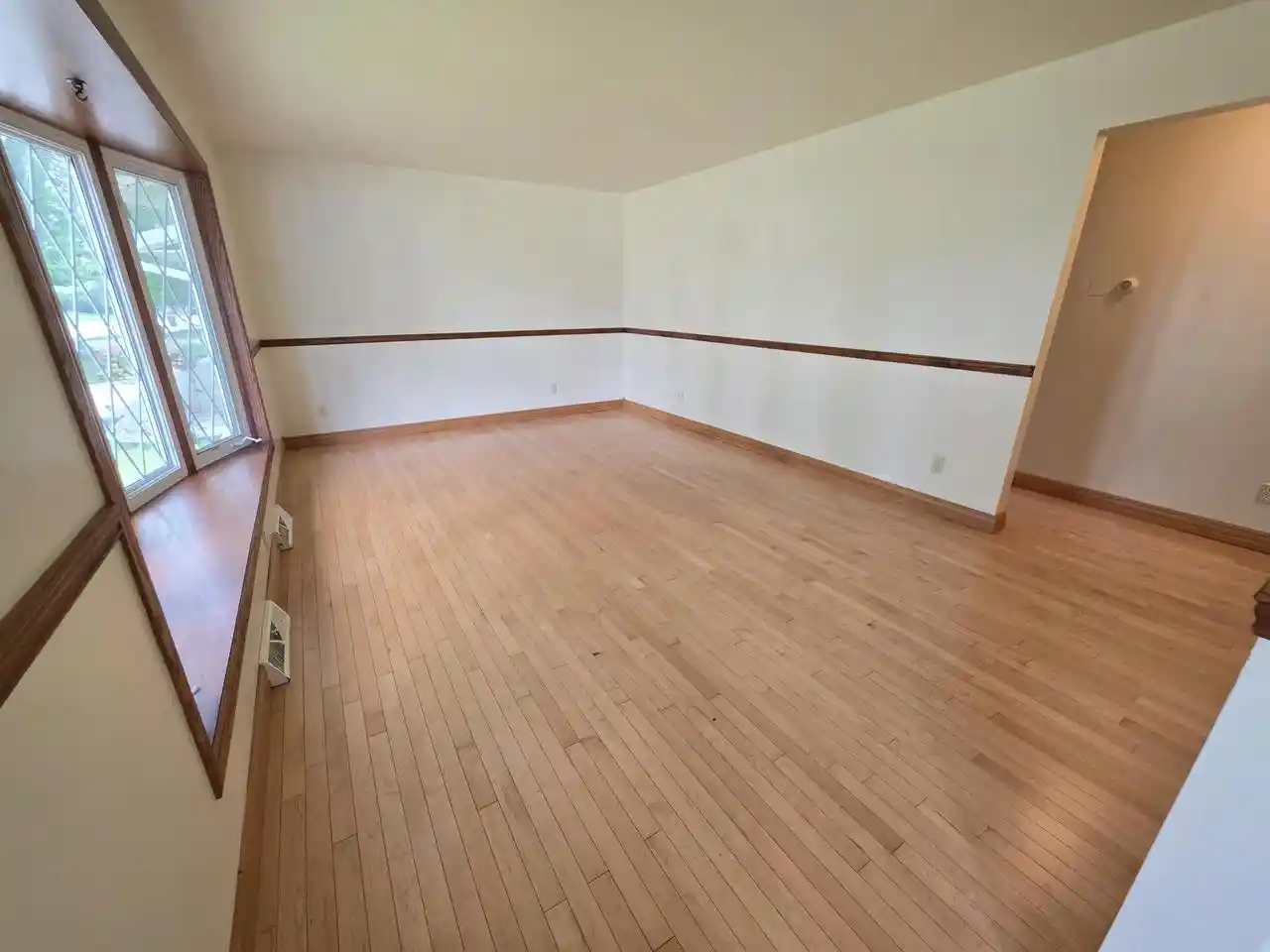 Photo 3 of Single family home for sale at 614 W 1st Street Street, Shawano, WI 54166 | MLS# 50329513 | Listing updated on 2026-08-06