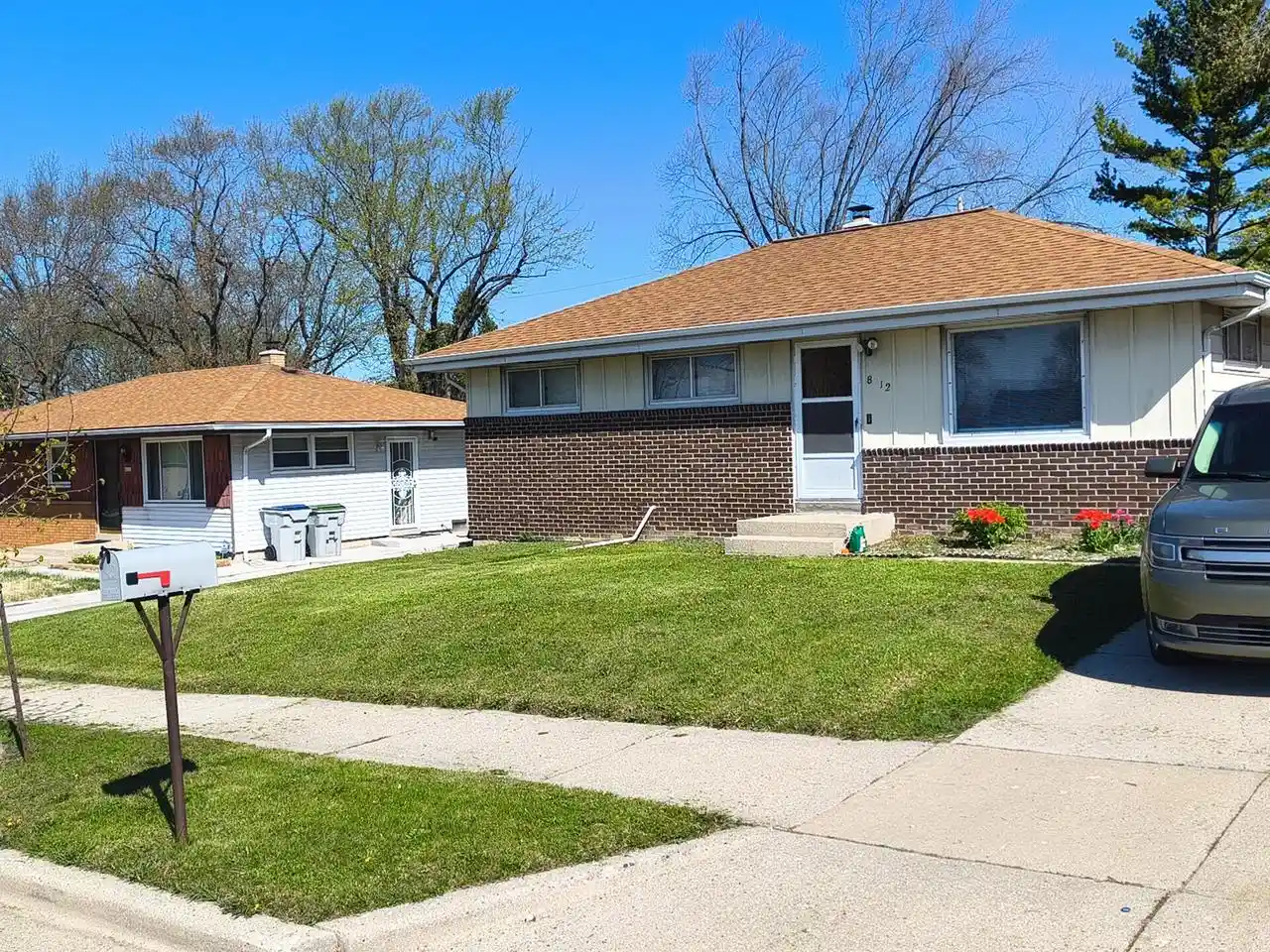 Photo 1 of Single family home for sale at 8212 W Mill Road Road, Milwaukee, WI 53218 | MLS# 1972668 | Listing updated on 2026-09-16