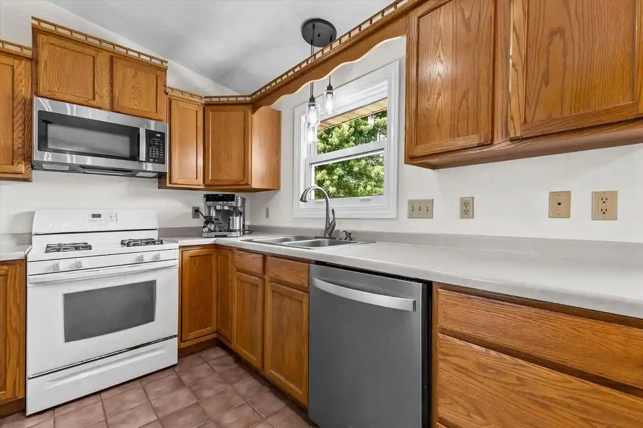 Homes for sale in Elkhorn, WI | N6640 Laural Road Road, Elkhorn, WI 53121 | MLS# 1972670