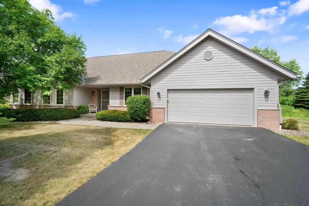 1st image of 10752 N Oxford Court Court, Mequon, WI 53092 | MLS# 1972677
