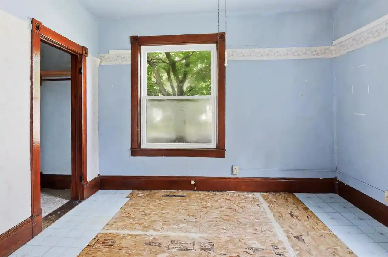 3rd image of 512 N East Street Street, Wonewoc, WI 53968 | MLS# 2028585