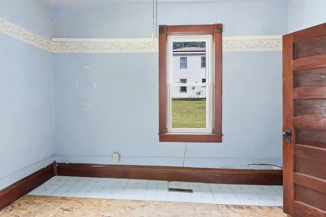 4th image of 512 N East Street Street, Wonewoc, WI 53968 | MLS# 2028585