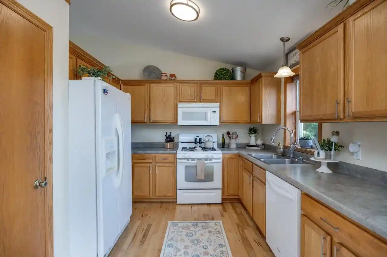 3rd image of 416 Park View Road Road, Deerfield, WI 53531 | MLS# 2028586