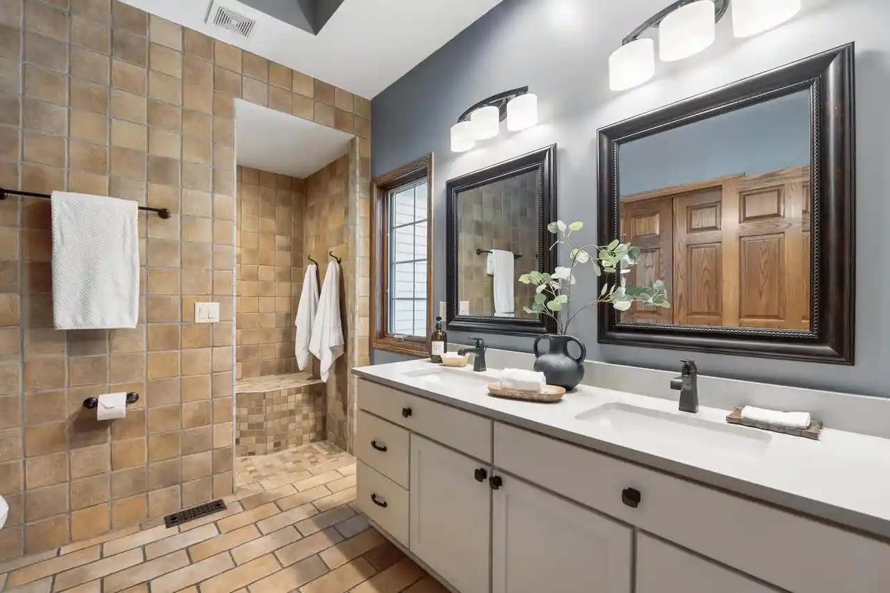 2nd image of 1232 Peregrine Court Court, Burlington, WI 53105 | MLS# 1972699