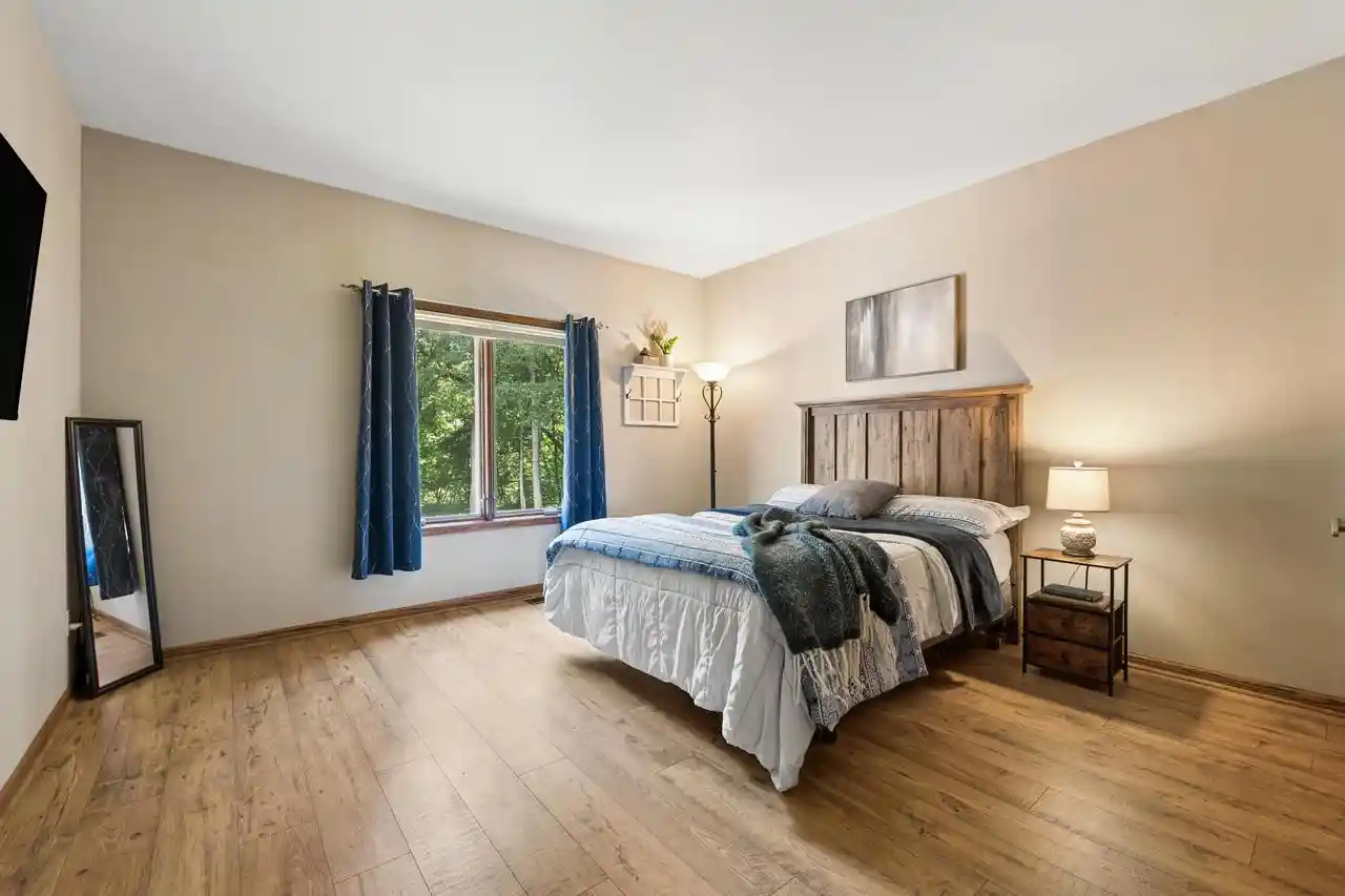 4th image of 1232 Peregrine Court Court, Burlington, WI 53105 | MLS# 1972699