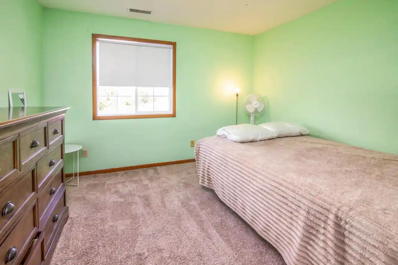 2nd image of S75w16910 Gregory Dr Dr #6, Muskego, WI 53150 | MLS# 1972716