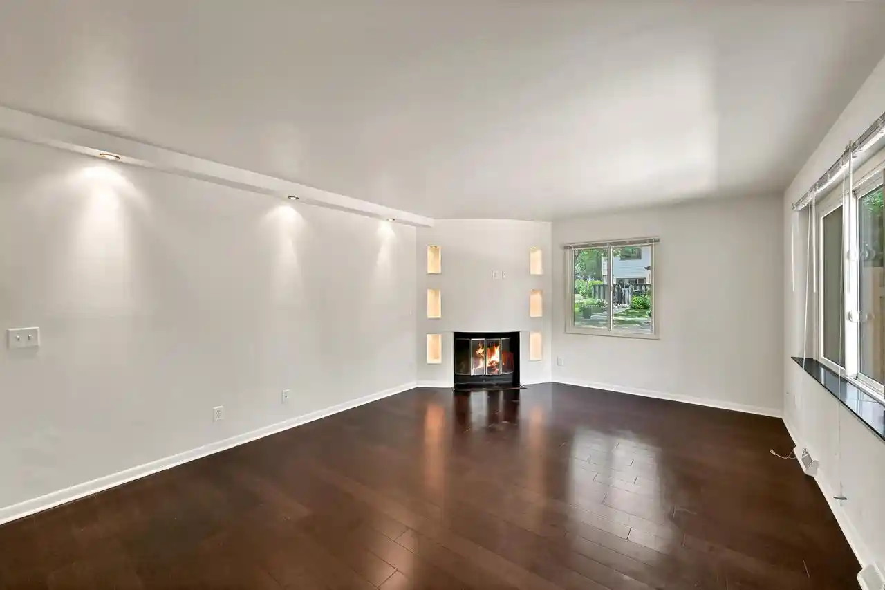 3rd image of N76W14619 Fairfield Court Court #A, Menomonee Falls, WI 53051 | MLS# 1972712