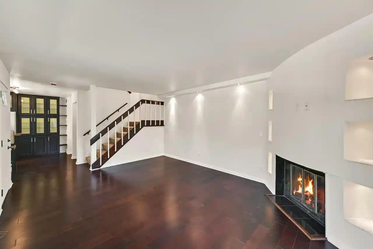 4th image of N76W14619 Fairfield Court Court #A, Menomonee Falls, WI 53051 | MLS# 1972712