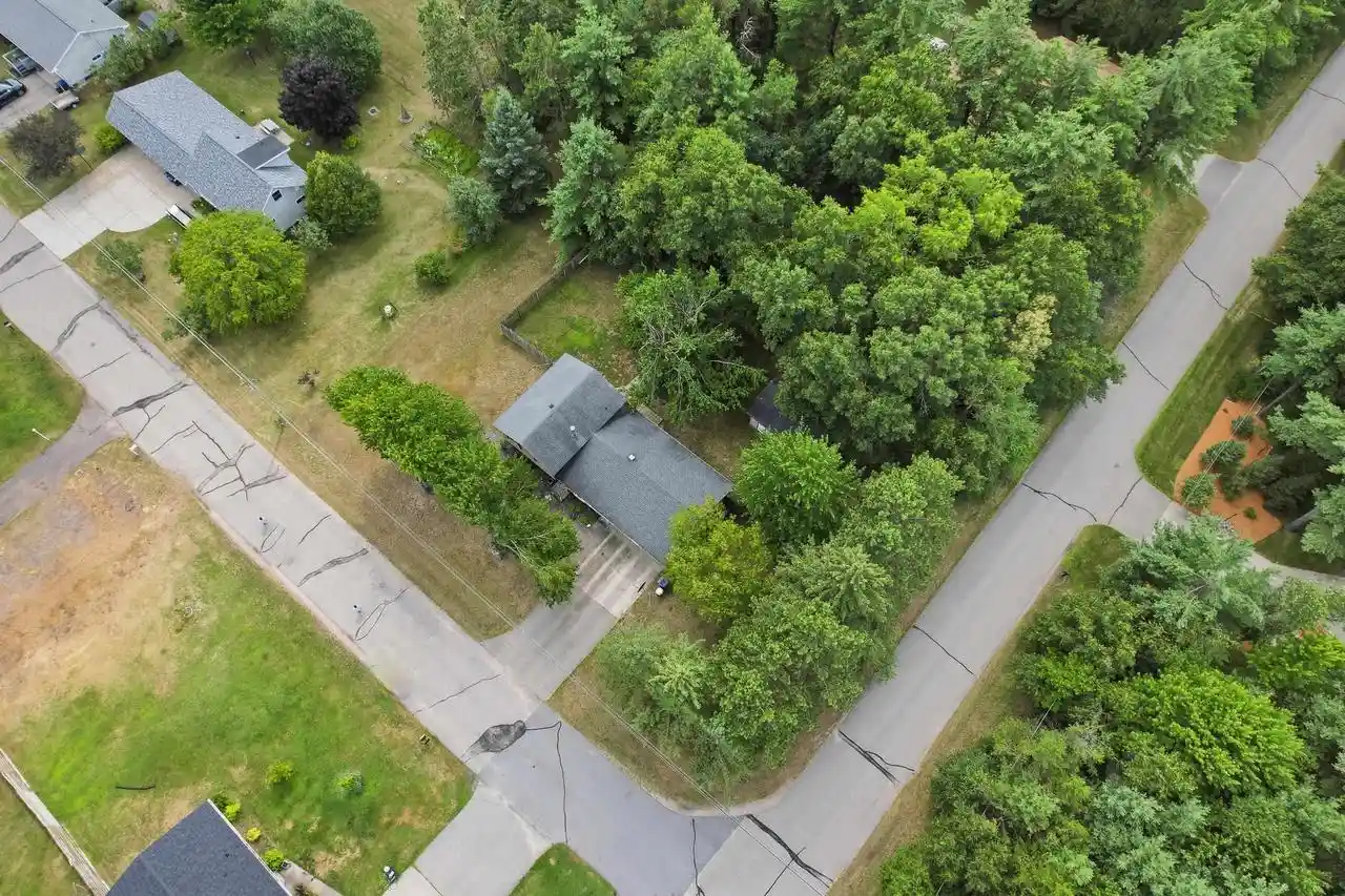 48th image of 1910 S 42nd Street Street, Wisconsin Rapids, WI 54494 | MLS# 22603437