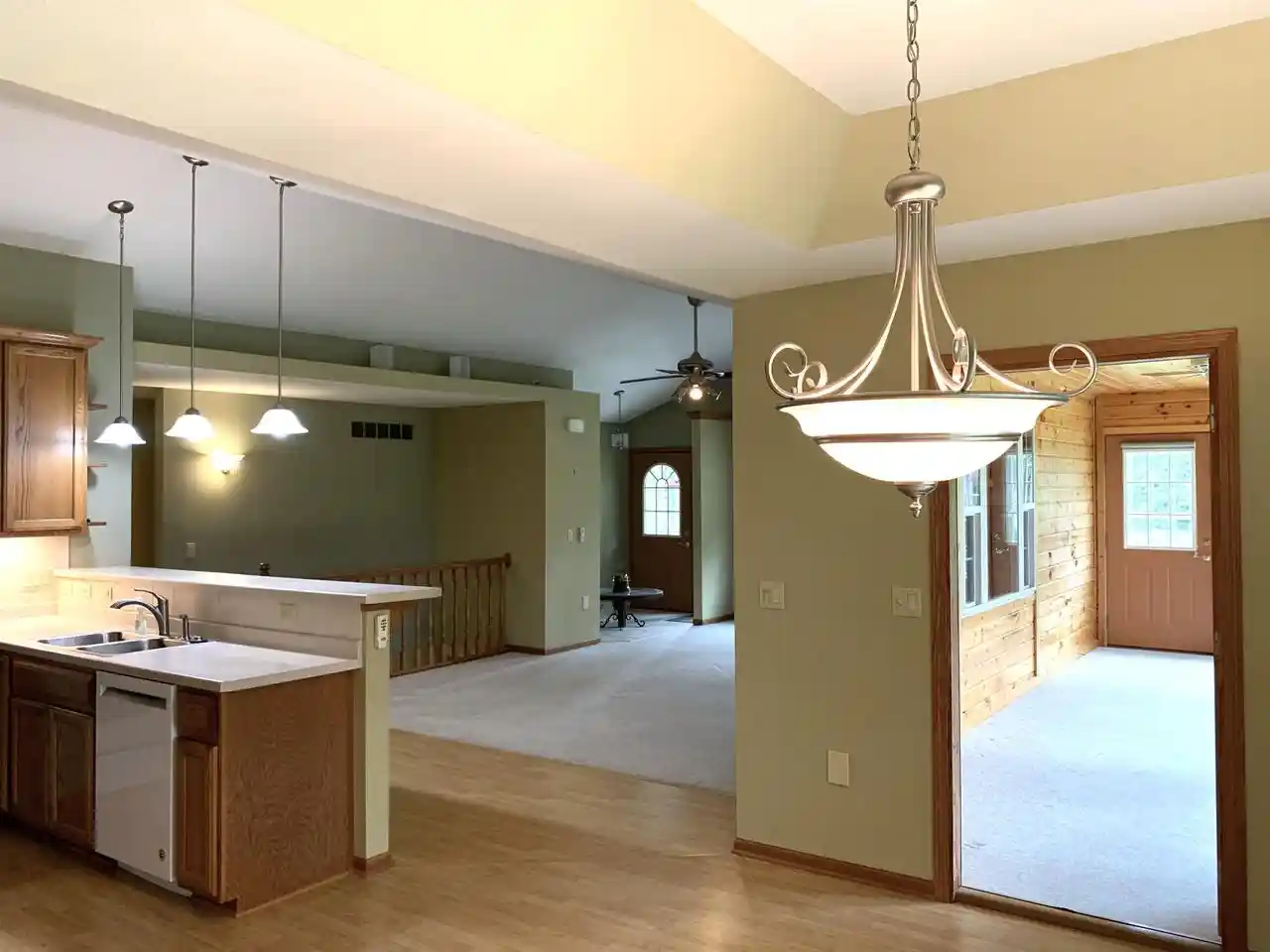 2nd image of 125 Smt Ct Ct, Columbus, WI 53925