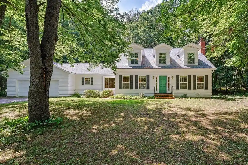 1st image of 137 Canterbury Road Road, Eau Claire, WI 54701 | MLS# 1603482