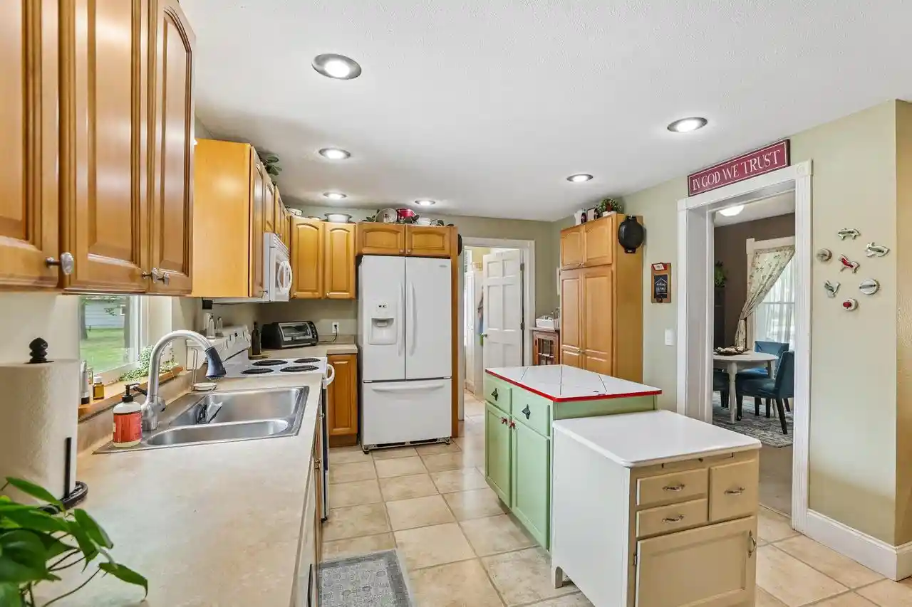3rd image of 133 Franklin Street Street, Lake Mills, WI 53551 | MLS# 1972723