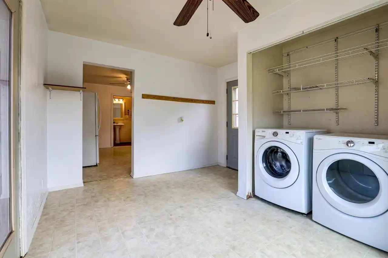 Photo 4 of Single family home for sale at 524 Bruce Street Street, New London, WI 54961 | MLS# 50329536 | Listing updated on 2026-09-22