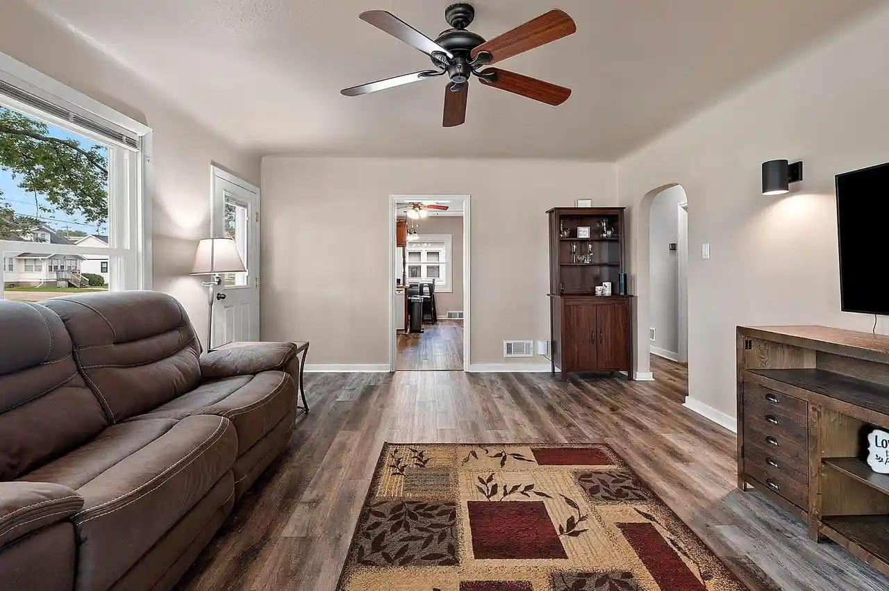 53rd image of 812 9th Street Street, Green Bay, WI 54304 | MLS# 50329528