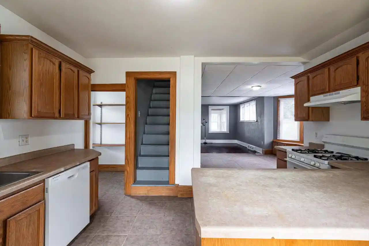Photo 3 of Single family home for sale at 1327 Wood Street Street, La Crosse, WI 54603 | MLS# 1972722 | Listing updated on 2026-08-10