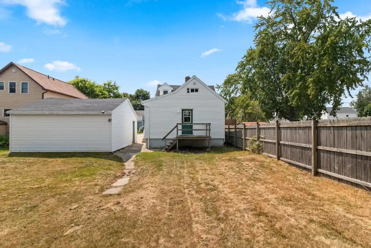 53rd image of 2014 13th Street Street, Two Rivers, WI 54241 | MLS# 1972717
