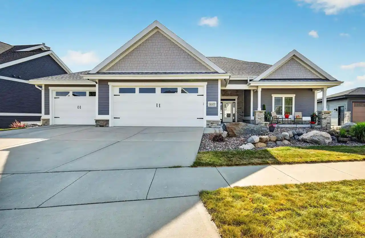 1st image of 4149 Hanover Dr Dr, Deforest, WI 53532 | MLS# 2028619