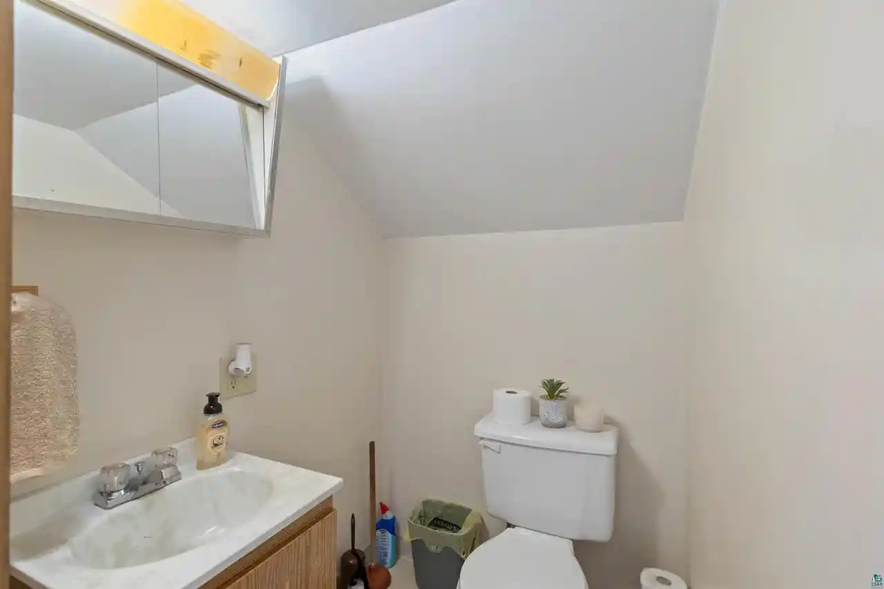 Photo 4 of Single family home for sale at 11266 S 5Th St St, Solon Springs, WI 54873 | MLS# 6126898 | Listing updated on 2026-09-04