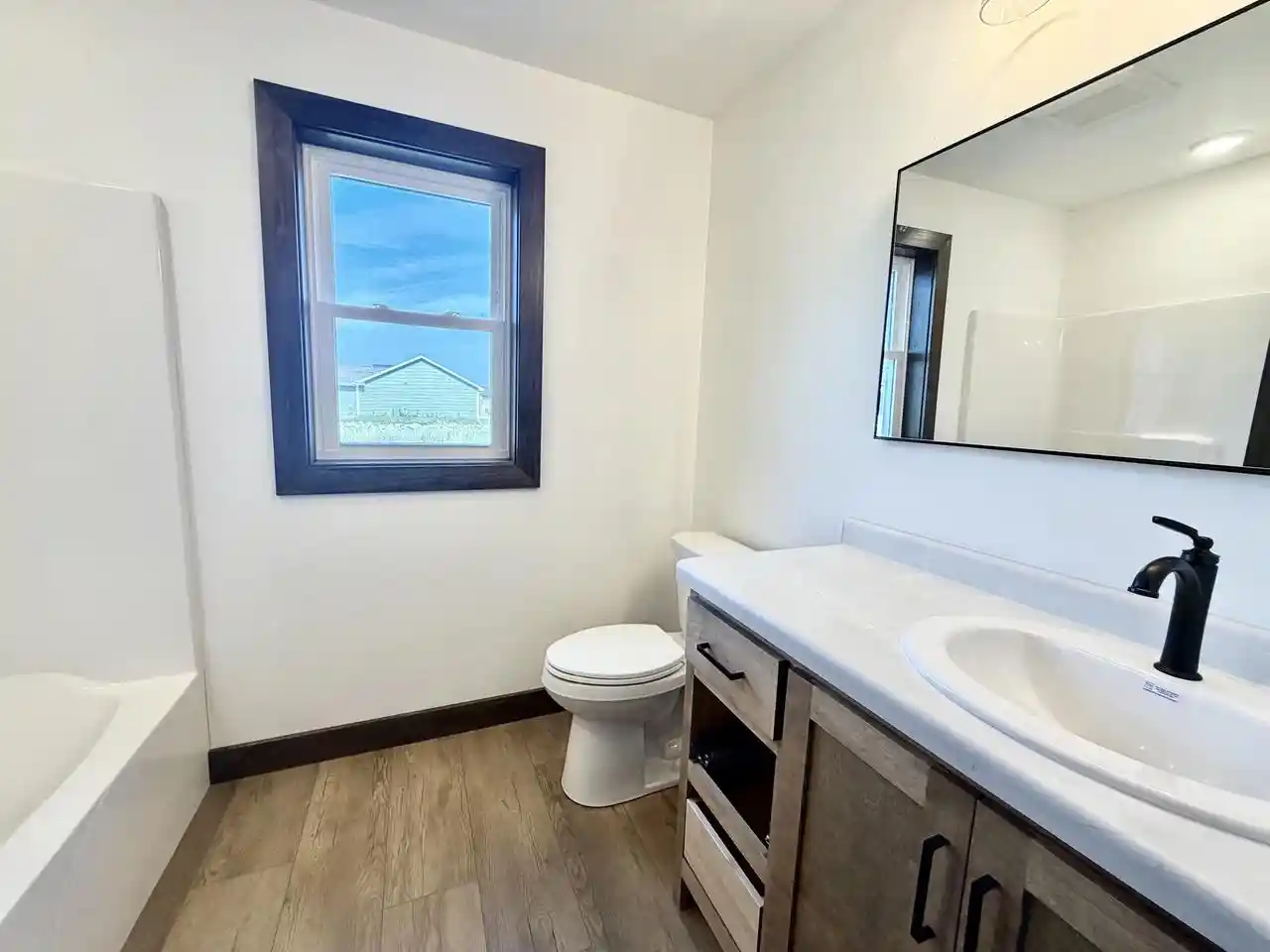 Photo 3 of Single family home for sale at 1360 Bens Way Way, Kaukauna, WI 54130 | MLS# 50329554 | Listing updated on 2026-09-12
