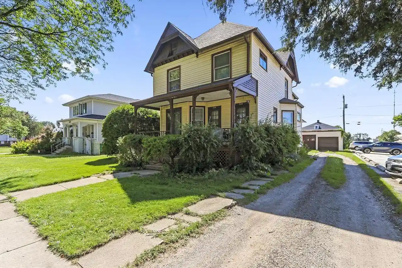 1st image of 324 S Madison Street Street, Green Bay, WI 54301 | MLS# 50329548