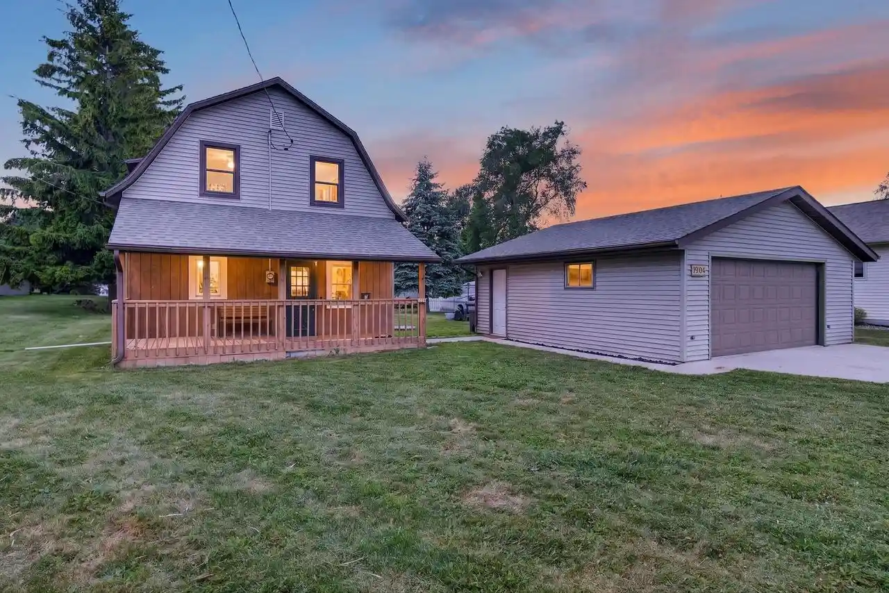 1st image of 1904 N 28th Street Street, Sheboygan, WI 53081 | MLS# 1972779
