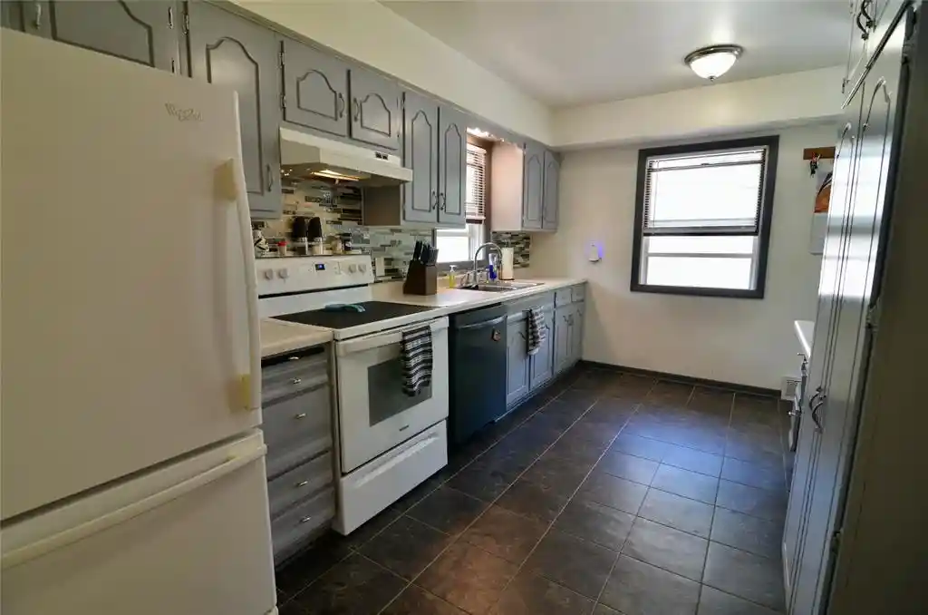 5th image of 2320 Hayden Avenue Avenue, Altoona, WI 54720 | MLS# 1603336