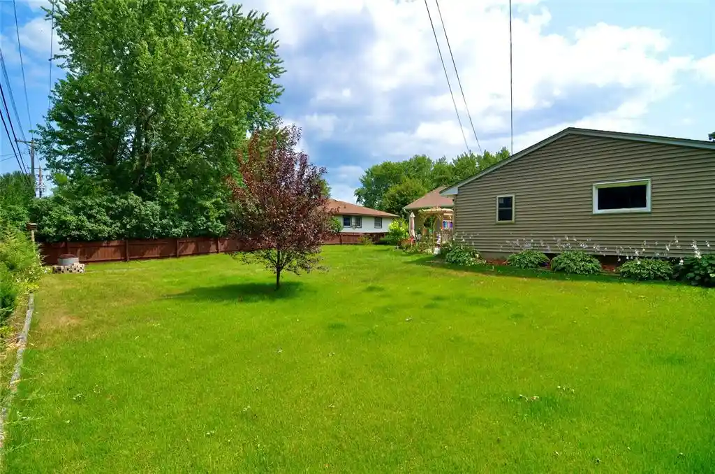 23rd image of 2320 Hayden Avenue Avenue, Altoona, WI 54720 | MLS# 1603336