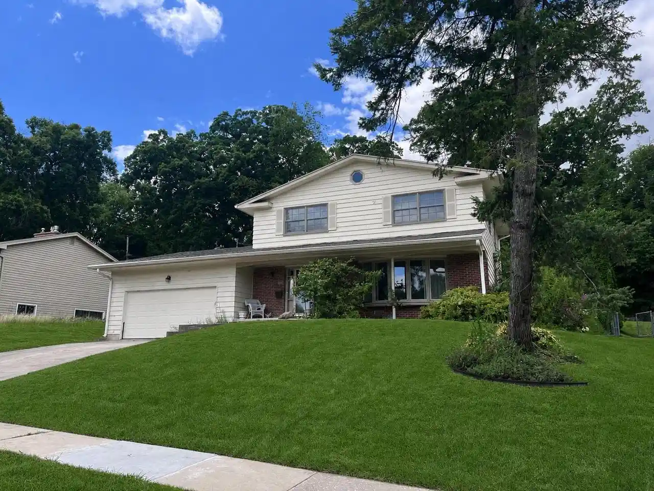 1st image of 206 Green Lake Pass Pass, Madison, WI 53705 | MLS# 2028630