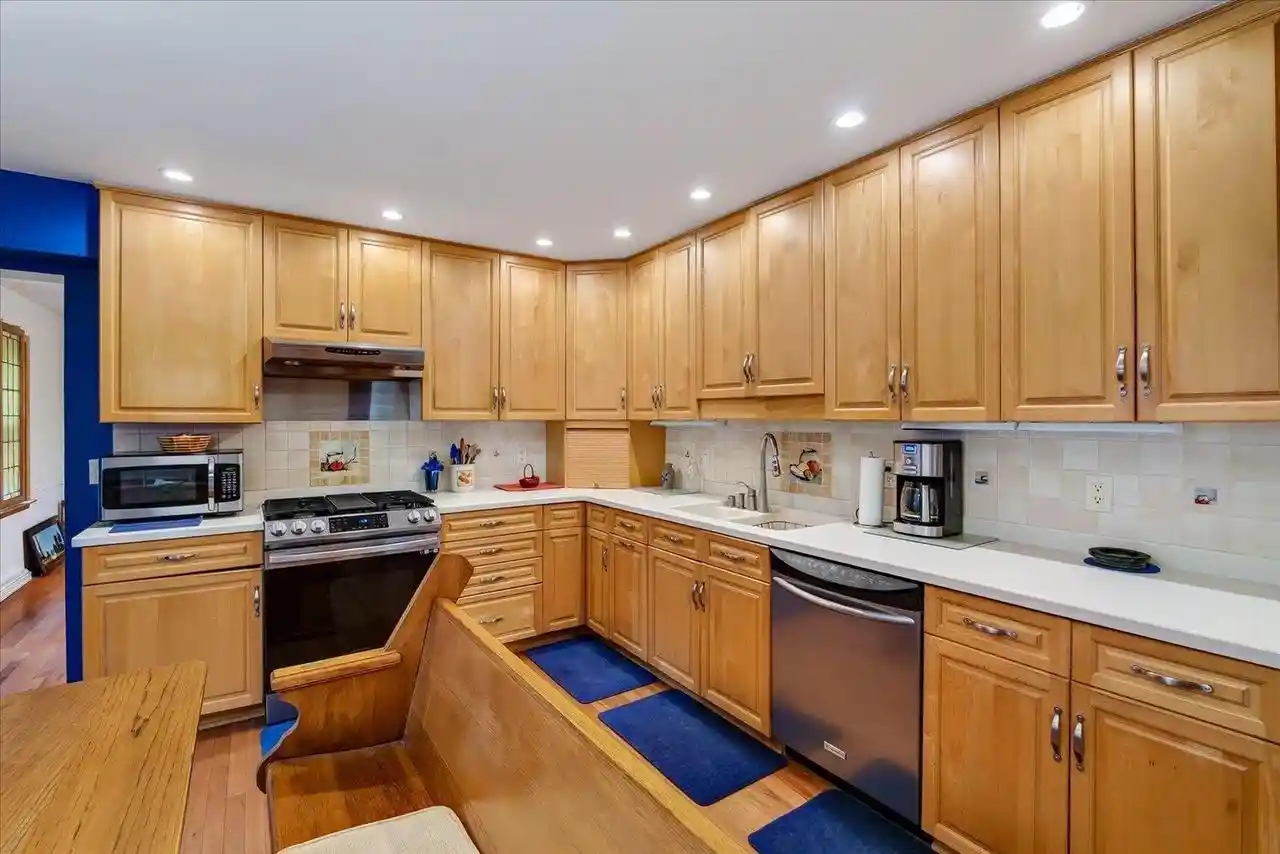 4th image of 206 Green Lake Pass Pass, Madison, WI 53705 | MLS# 2028630