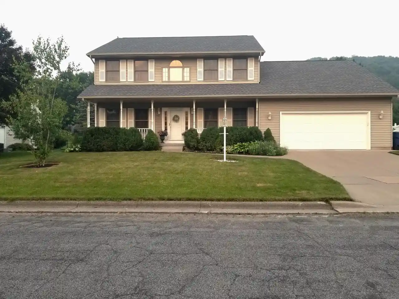 1st image of 510 Stonebridge Avenue Avenue, Onalaska, WI 54650 | MLS# 1972787