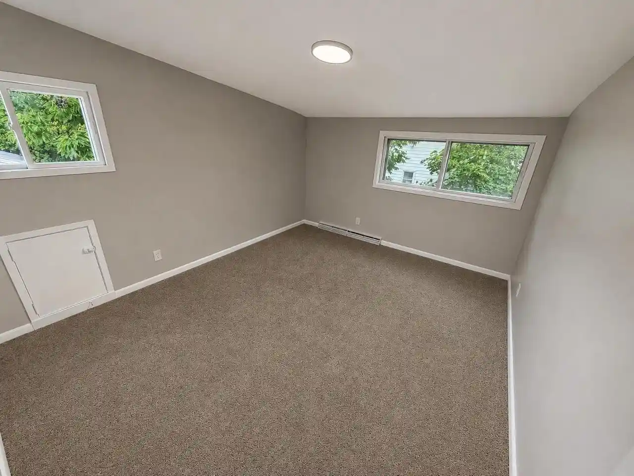 11th image of 928 Harney Avenue Avenue, Oshkosh, WI 54901 | MLS# 50329573