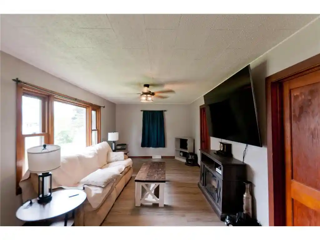 5th image of 119 E Coleman Street Street, Rice Lake, WI 54868 | MLS# 7108846