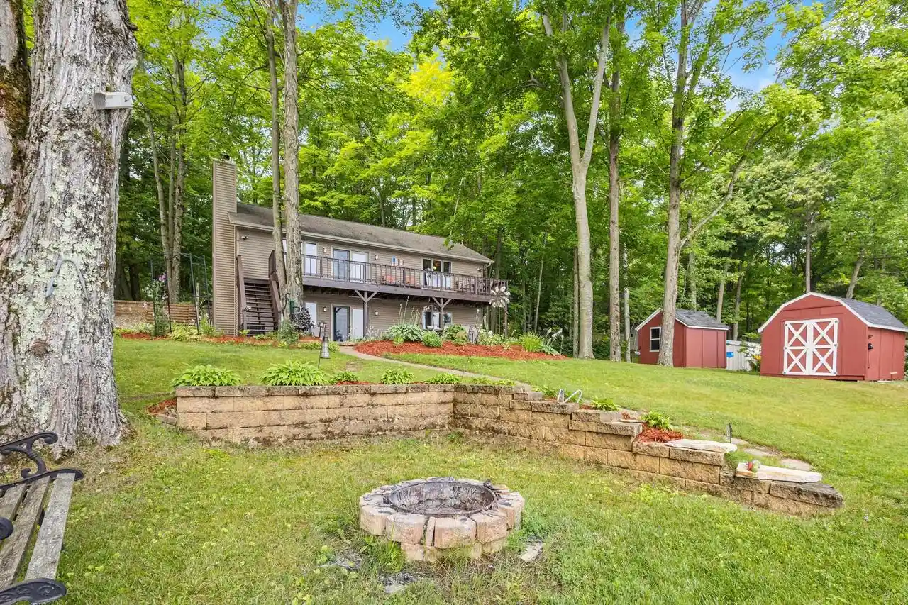 3rd image of 10180 Ridge Lane Lane, Pound, WI 54161 | MLS# 50329520
