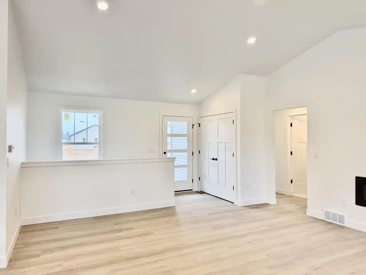 Photo 3 of Single family home for sale at W6846 Mcallister Circle Circle, Greenville, WI 54942 | MLS# 50329584 | Listing updated on 2026-09-20