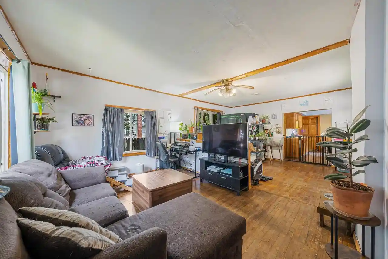 Homes for sale in Appleton, WI | 730 N State Street Street, Appleton, WI 54911 | MLS# 50329581