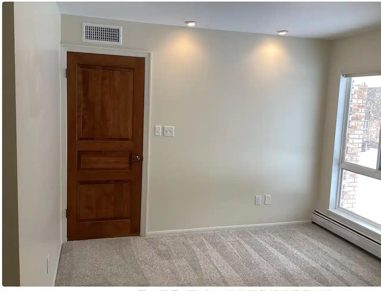 4th image of 11946 W Mill Rd Rd, Milwaukee, WI 53225